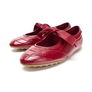 NWT ZARA RED WOMAN ATHLETIC BALLET FLATS WITH BOW SZ 39 or 8.5
